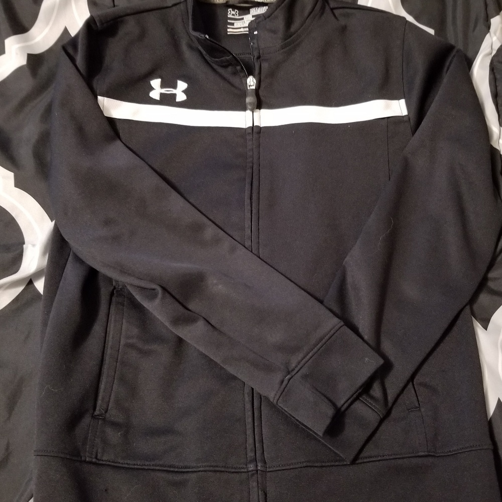 $15 Under Armour Jacket - lightly used but prestine condition-Youth Small